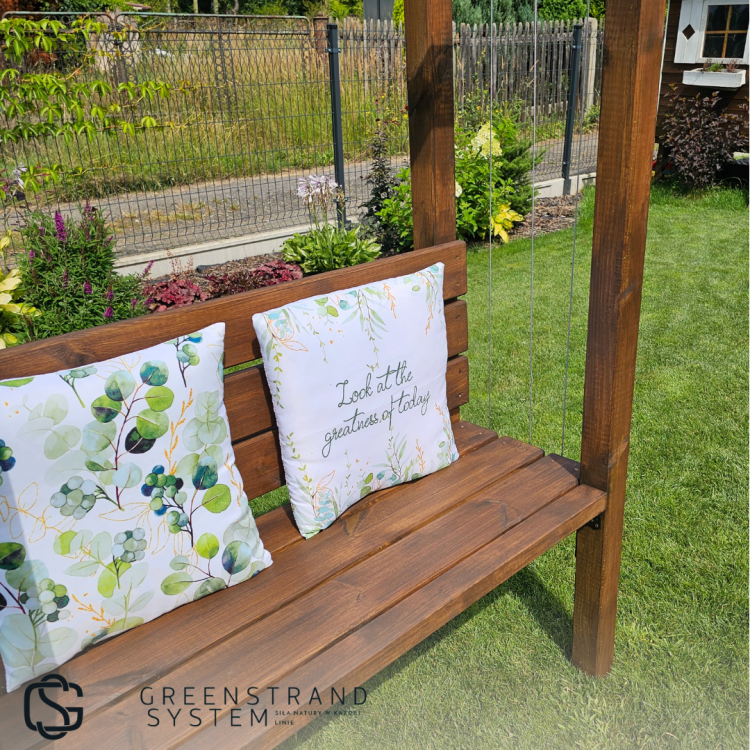 Ławka z pergolą GSS - realizacja LJ logo 3.png